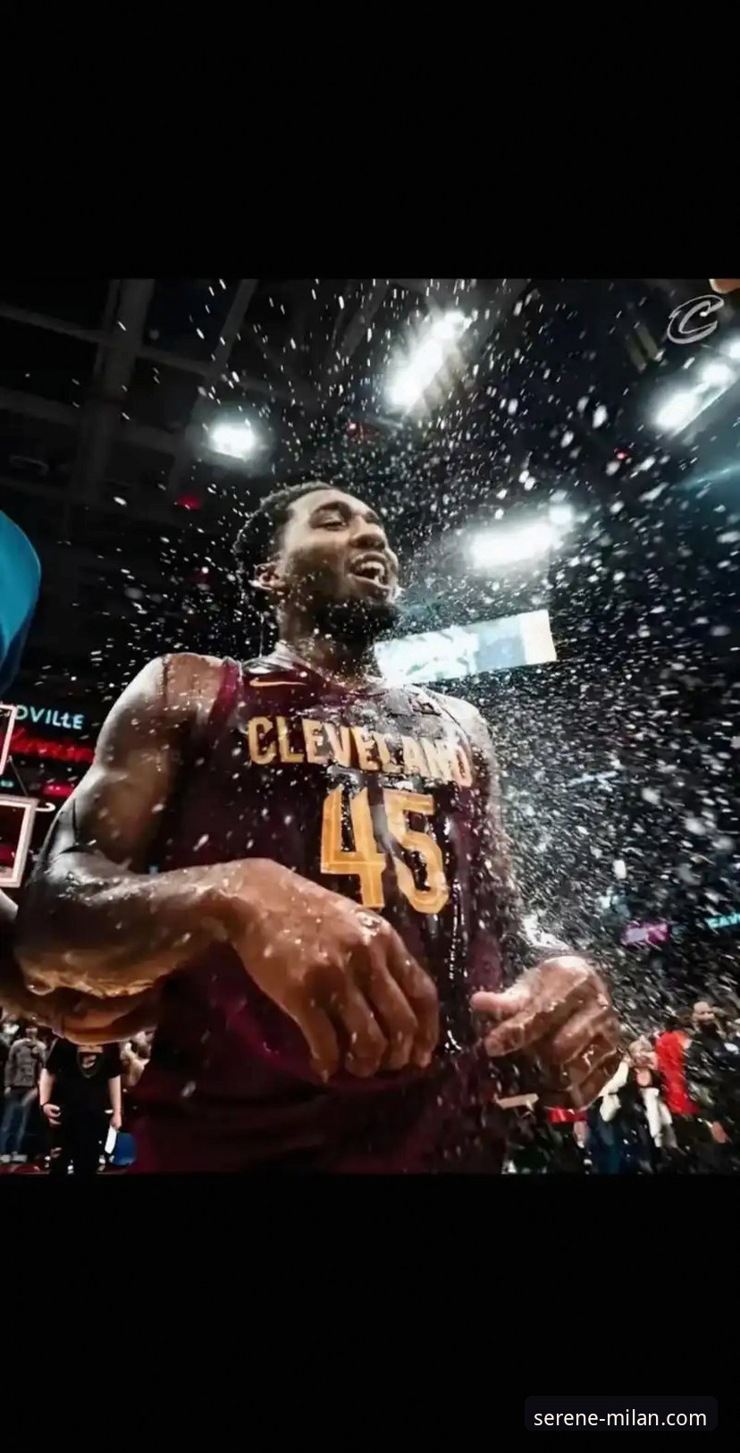 米切尔42分火力全开，骑士险胜魔术：一次流畅的赛事信息获取体验深度评测